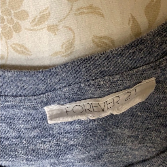 Top - Picture 2 of 3